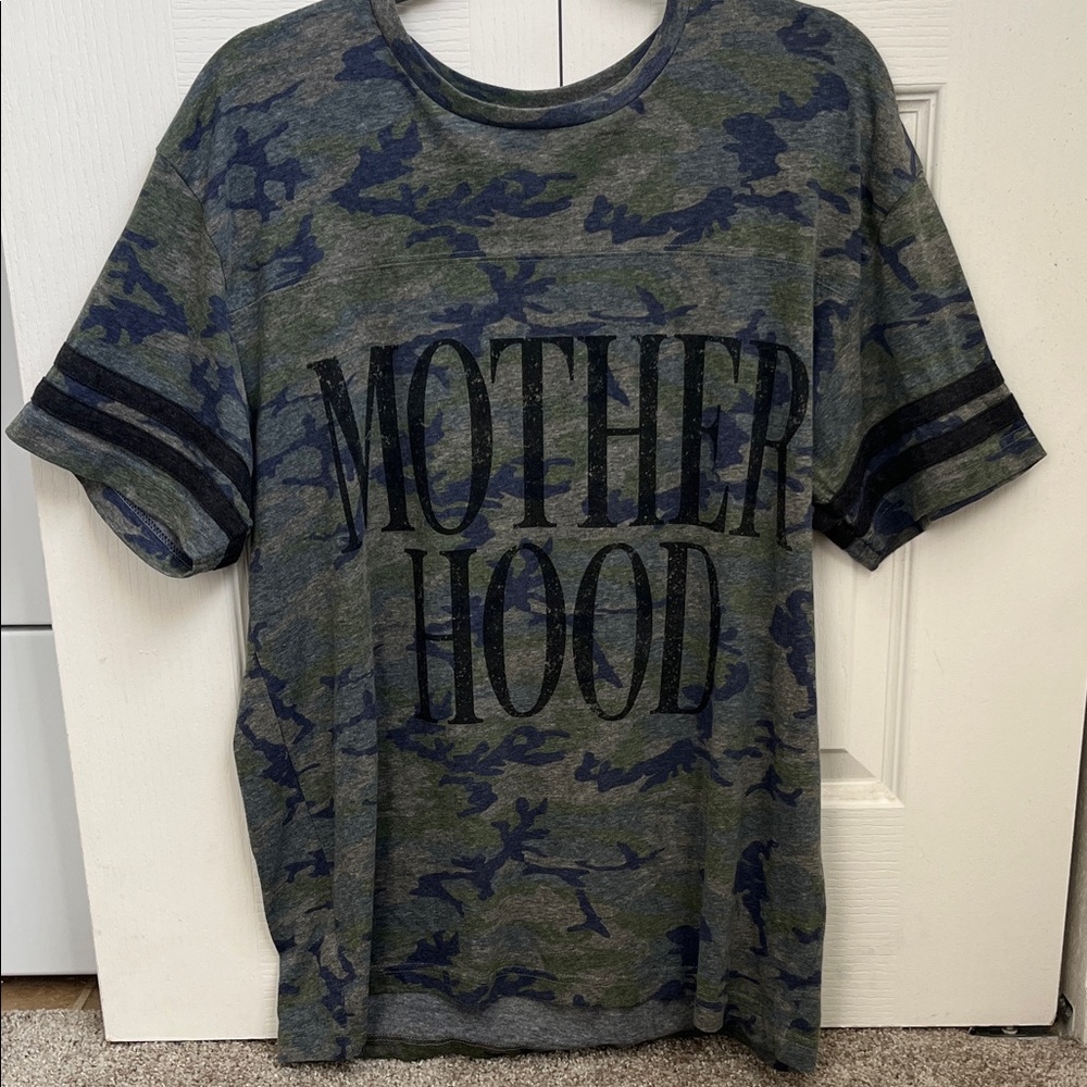 Mountain Moverz Oversized Camo Tee